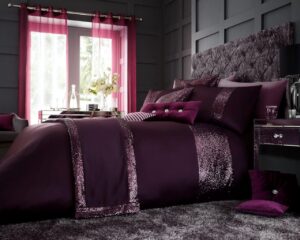 Glamorous Duvet Cover and Pillowcase Set - Aubergine