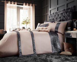 Glamorous Duvet Cover and Pillowcase Set - Chambray