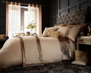 Glamorous Duvet Cover and Pillowcase Set - Natural