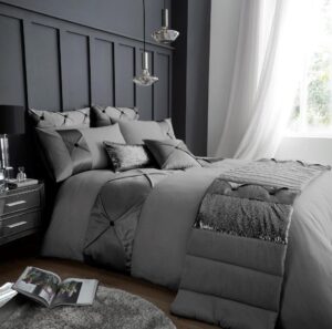 Lush Duvet Cover and Pillowcase Set - Silver