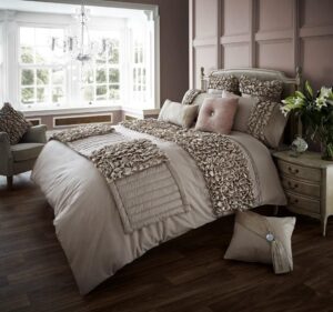 Verina Duvet Cover and Pillowcase Set - Oyster