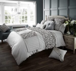 Verina Duvet Cover and Pillowcase Set - Silver