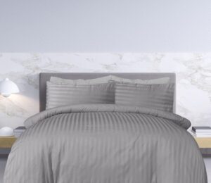 Satin Stripe Reversible Duvet