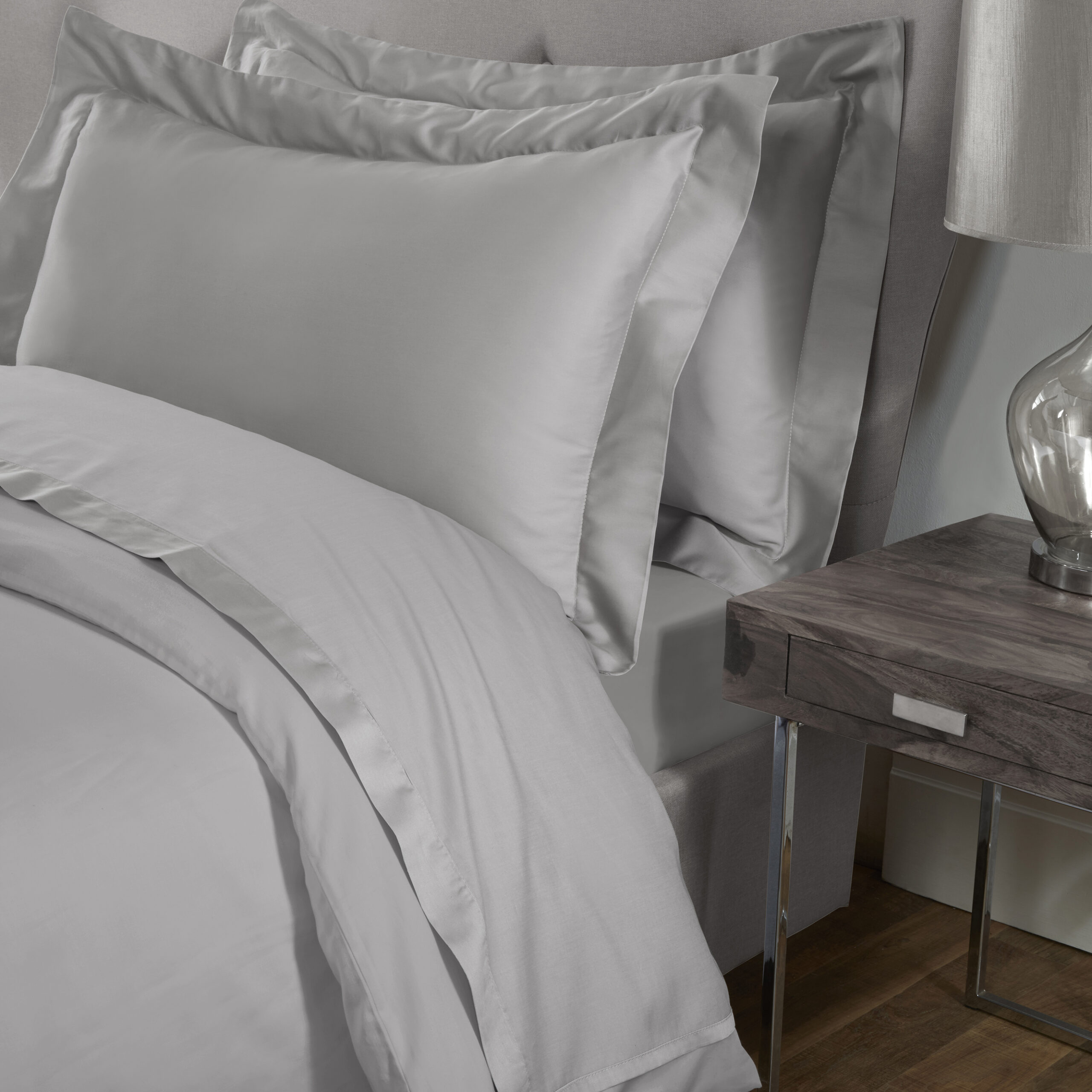 SADA - T300 Silver - Sheet Room SQ Fitted