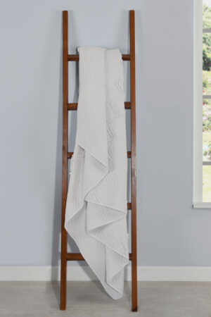 Luxurious Zig-Zag Polyester Bedspread - Natural