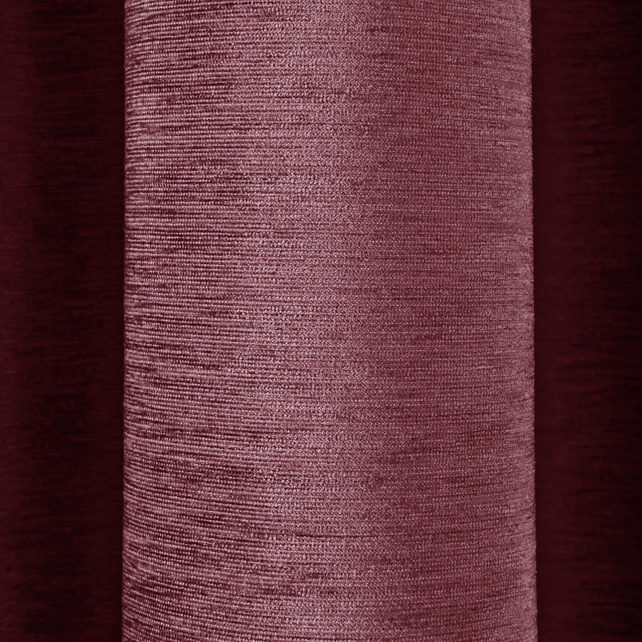 Chenille_Curtain_Red_Detail
