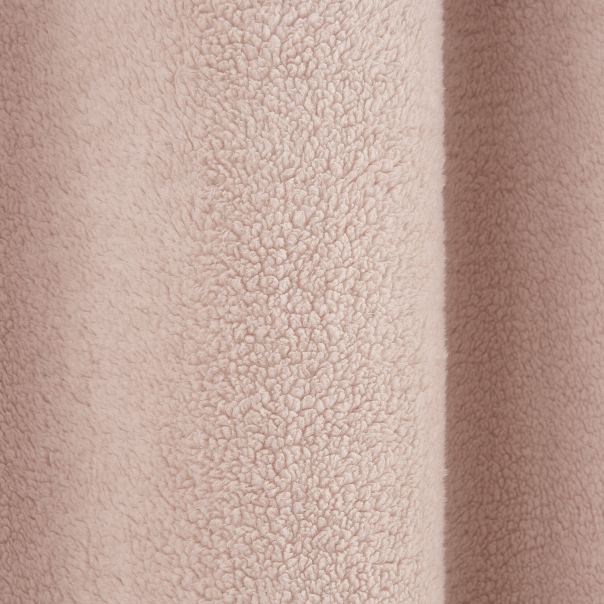 Teddy_fleece_curtains_blush_detail