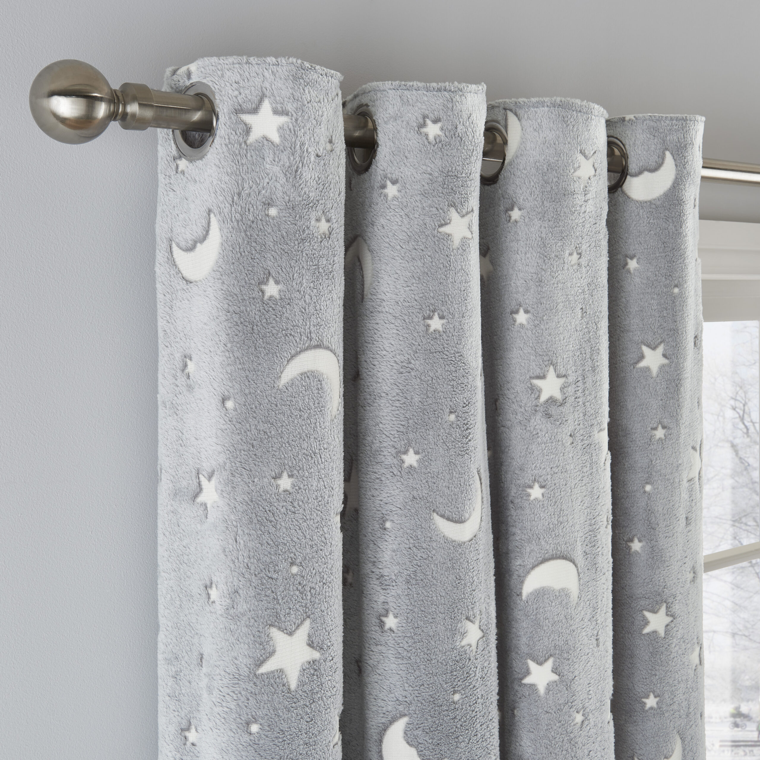 Teddy_fleece_curtains_star_moon_header